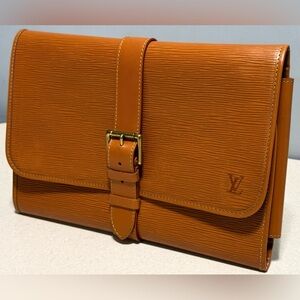 Louis Vuitton Vintage Epi Trousse Priant Clutch Bag